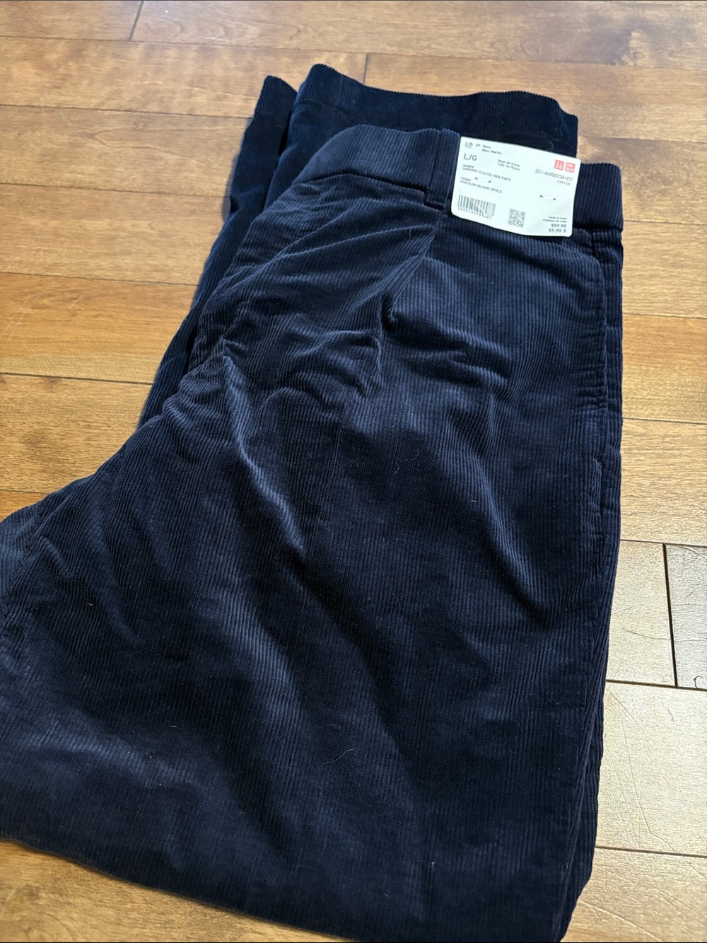 Uniqlo Women’s Wide Leg Corduroy Pants - Navy NWT